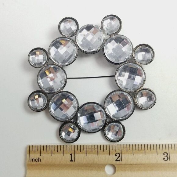 Vintage Large Silver Tone Rhinestone Circle Shape Brooch, Statement Sparkle - Picture 4 of 6